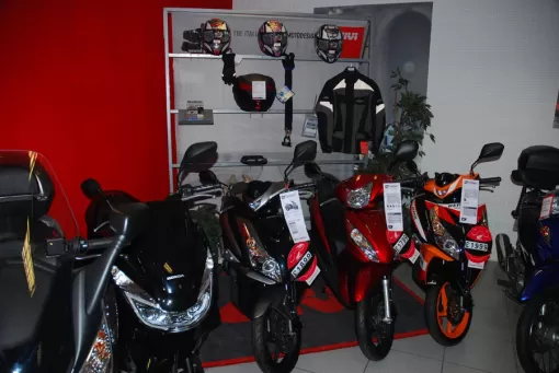 gallery-2.jpg